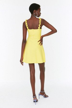 Платье %85 Polyester %15 Elastan,
