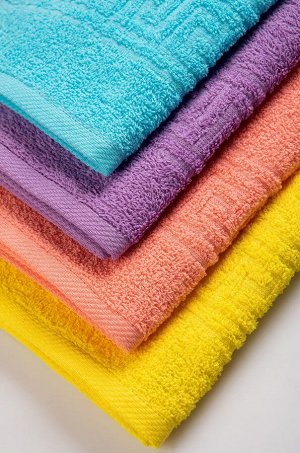 Набор махровых полотенец 4 шт.  Вшнцкий текстиль