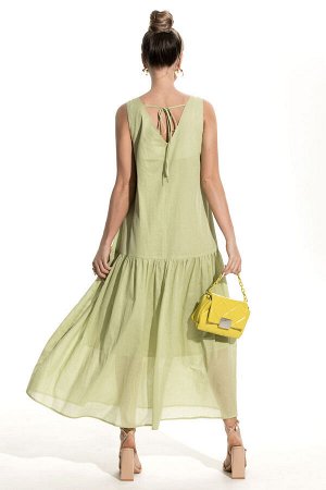 Платье Платье Golden Valley 4821 зеленый 
Состав: Хлопок-100%;
Сезон: Лето
Рост: 170

Платье на бретелях, без застежки, с V-образным вырезом горловины по спинке. По горловине спинки- шнур-завязка. Пл