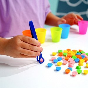 Набор для сортировки «Сортер-стаканчики: цветные фишечки», с пинцетом, по методике Монтессори
