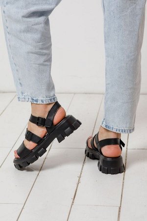 Босоножки Andges 12F6-82-101 nappa/nero