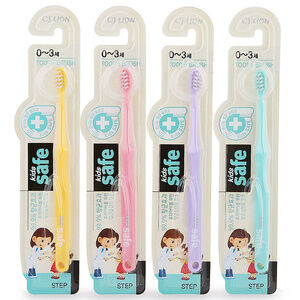 CJ LION "Kids Safe" Зубная щетка детская с нано-серебряным покрытием №1  (от 0 до 3 лет)