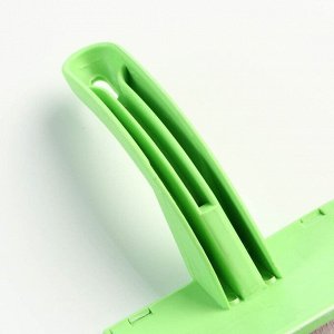 Пуходерка с каплями, эргономичная ручка, зелёная, 10 х 15 см