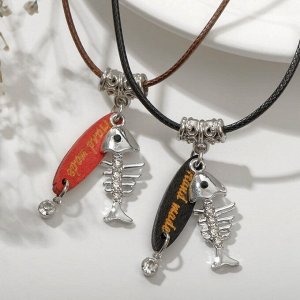 Кулон Кулоны на шнурке "Неразлучники" скелеты рыб, Hand made, цвет чёрно-коричневый с серебром, 43см