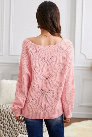 Розовый вязаный свитер с перфорацией