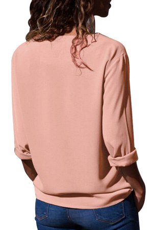 Розовая блуза с асимметричной застежкой на пуговицы и отложным воротником