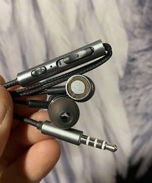 Проводные наушники Mark R15 Rock Sport 3.5mm 1.1 м, черный Контроллер с микрофоном