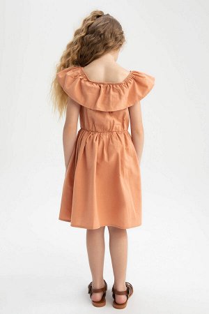 Эластичное поплиновое платье без рукавов с воротником "Кармен" для девочек