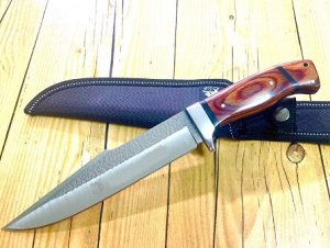 Нож туристический c чехлом 30см SA68