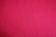 Красный Куртка спортивного кроя на флисовом подкладе . Использована непромокаемая плащевая ткань, современный легкий утоплитель- Termofinn, на рукавах присутствуют ветрозвщитные манжеты и отвороты, пр