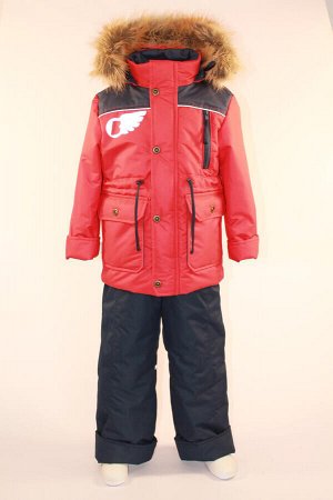 Красный Костюм из непромокаемой и непродуваемой ткани. Подклад из флиса (150 г/м2) и Tafetta 190г/м2 , утеплитель Termofinn (300 г/м2) , у куртки съемный капюшон отстегивается меховая опушка. Имеется 