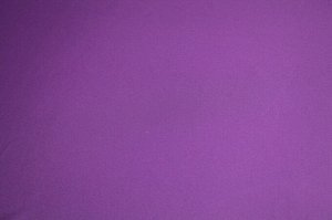 Фиолетовый Зимний комбинезон из непромокаемой и непродуваемой мембранной ткани( с дополнительным тефлоновым  покрытием) . Подклад флис (150 г/м2), Tafetta 190г/м2, утеплитель Termofinn 240г/м2. У комб