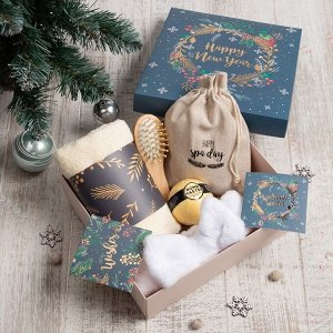 Новогодний подарочный набор Этель "Happy new year", полотенце и аксессуары