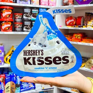 Hershey&#039;s Kisses Cookies &#039;n&#039; Cream White 82g - Трюфели Хёршейс белые