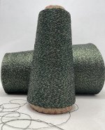 Пряжа для вязания 100 гр., 80% вискоза  10% металлизированная нить 10% полиакрил 2350м/100м Хвойный