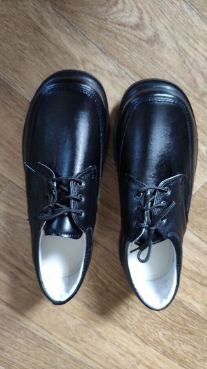 Туфли школьные новые  для мальчика (кожа) 38 размер