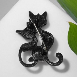 Брошь мультяшная "Коты" любовь, цветная в чёрном металле