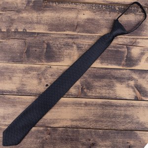 Галстук Бренд: Svyatnyh. Цвет: серый. Фактура: узор. Комплектация: галстук. Состав: микрофибра-100%. Длина, см: 45. Ширина, см: 6.