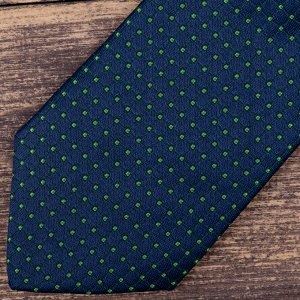 Галстук Бренд: Svyatnyh. Цвет: зелёный. Фактура: узор. Комплектация: галстук. Состав: микрофибра-100%. Длина, см: 45. Ширина, см: 6.
