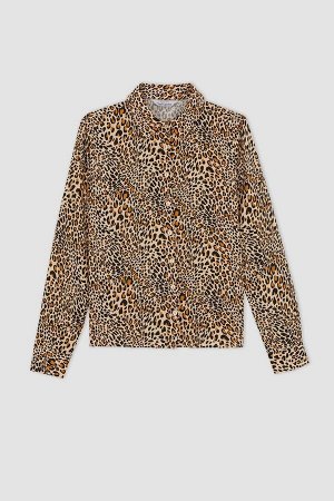 Рубашка из вискозы классического кроя с леопардовым принтом