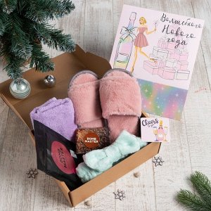Подарочный набор новогодний Этель "Волшебного года" полотенце 30х60см и аксессуары (4 предм)