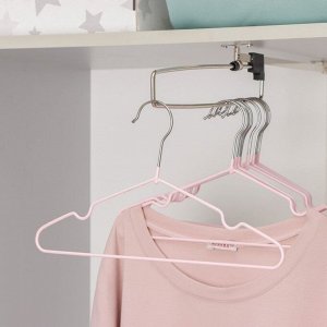 Вешалка-плечики для одежды детская с антискользящим покрытием, размер 30-34, цвет нежно-розовый