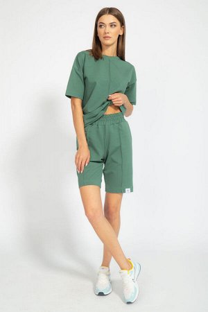 Костюм Костюм Kivviwear 40364094/07 хаки 
Состав: ПЭ-24%; Хлопок-70%; Эластан-6%;
Сезон: Лето
Рост: 170

Костюм с шортами средней посадки с отделкой в виде канта по деталям переда и карманами в боков