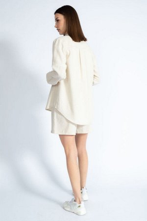 Костюм Костюм Kivviwear 40854086/01 молочный 
Состав: Вискоза-45%; Лён-55%;
Сезон: Лето
Рост: 170

Костюм. Рубашка лен полуприлегающего силуэта с втачными рукавами, удлиненная по спинке. Обработка ни