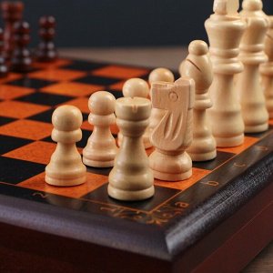 Шахматы "Темная классика" (доска дерево 30 х 30 см, фигуры дерево, король h=8 см)