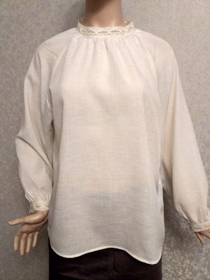 Блузка СКИДКА 20%

Блузка с длинным рукавом свободного кроя. 
Состав: хлопок 100%. 
Размер свободный (Free Size)  на рост 165 см.