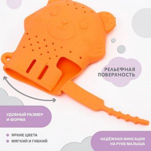 Прорезыватель рукавичка «Мишка», силиконовый, цвет оранжевый