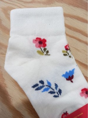 Носки для девочки хлопок цвет Одуванчик (Белые)