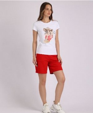 Шорты Красный
Материал: Футер LUX
Удлиненные женские шорты на ц/к поясе и карманами.
Материал:
Футер LUX -  износостойкий, идентичен по своим свойствам с тканью Футер. Наличие в составе хлопка обеспеч