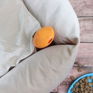Игрушка для сухого корма "НЛО", 6,2 см, оранжевая