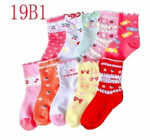 Набор носков для девочки (10 пар), принт "ягодки/бантики/конфеты", цвета в ассортименте