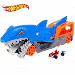 Автотрек Хот Вилс / Hot Wheels - Грузовик Голодная акула с хранилищем для машинок GVG36