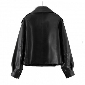 Куртка женская черная с большим накладным карманом и запахом на бок