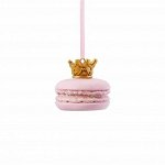 Новогоднее подвесное украшение Розовое пирожное с короной из полирезины / 5х5х4,5см
