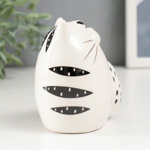 Сувенир керамика "Смешной пухлый кот" бело-чёрный с золотом 8,5х6,5х9 см