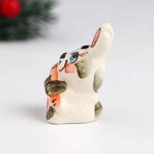 Сувенир "Кролик с морковкой", гжель, цветной 4х2 см