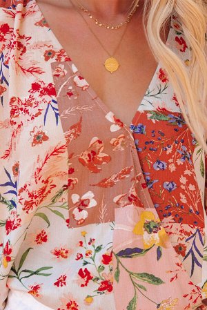 Блузка с запахом и цветочным принтом в стиле пэчворк