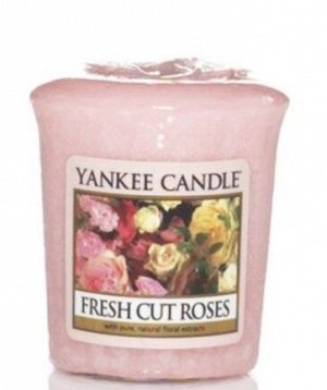 Свежесрезанные розы/ Fresh Cut Roses 49 гр / 15часов Yankee Candle