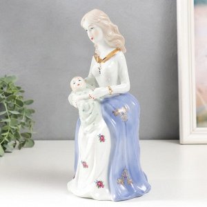Сувенир керамика "Фрейлина с младенцем" 25 см