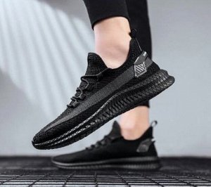 Дышащие кроссовки  черный