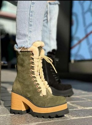 Ботинки зеленые байка
