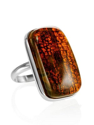 Роскошное кольцо «Лагуна» из натурального балтийского янтаря коньячного цвета с природной корочкой