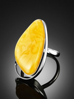 Серебряное кольцо с натуральным медовым янтарем «Лагуна»