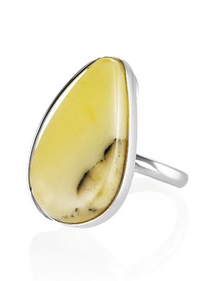 Серебряное кольцо с натуральным молочно-медовым текстурным янтарем «Лагуна»
