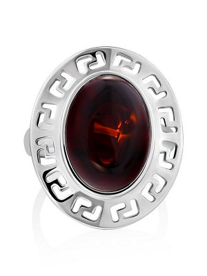 Элегантное кольцо из серебра и натурального балтийского янтаря вишневого цвета «Эллада»