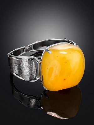 Яркий эффектный браслет из натурального янтаря медового цвета